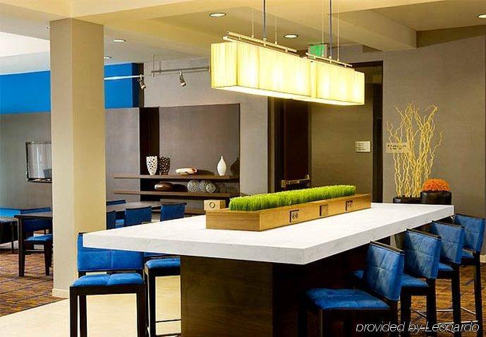 Courtyard By Marriott Seattle Federal Way Hotel Exterior foto