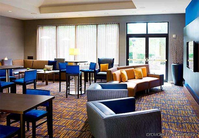 Courtyard By Marriott Seattle Federal Way Hotel Exterior foto